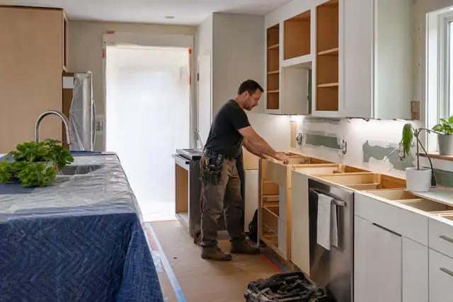 Kitchen Remodeling Contractor service image